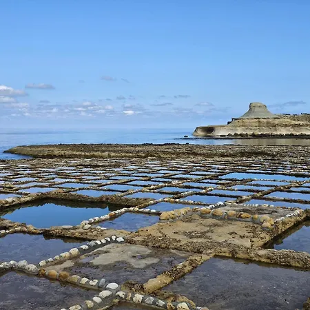 Soulnest 1 Dedicated Bathroom