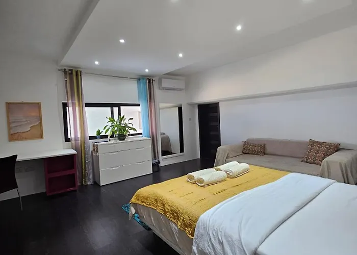 Soulnest 1 Dedicated Bathroom