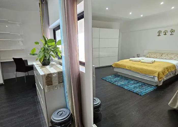 Soulnest 1 Dedicated Bathroom Отель типа 